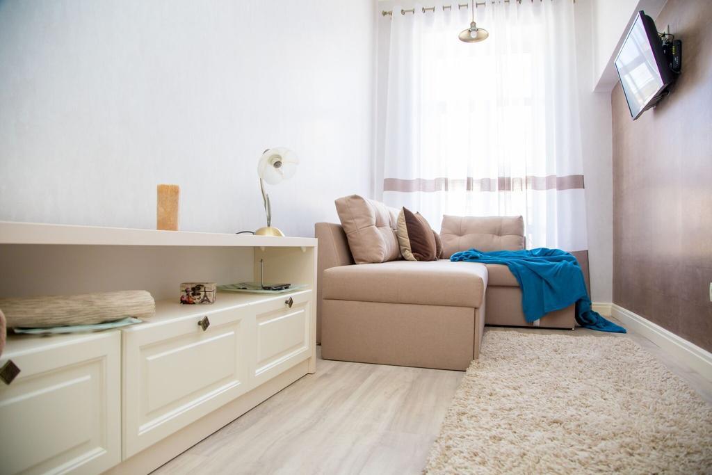 Apartments In Scandinavian Style ลวีฟ ภายนอก รูปภาพ