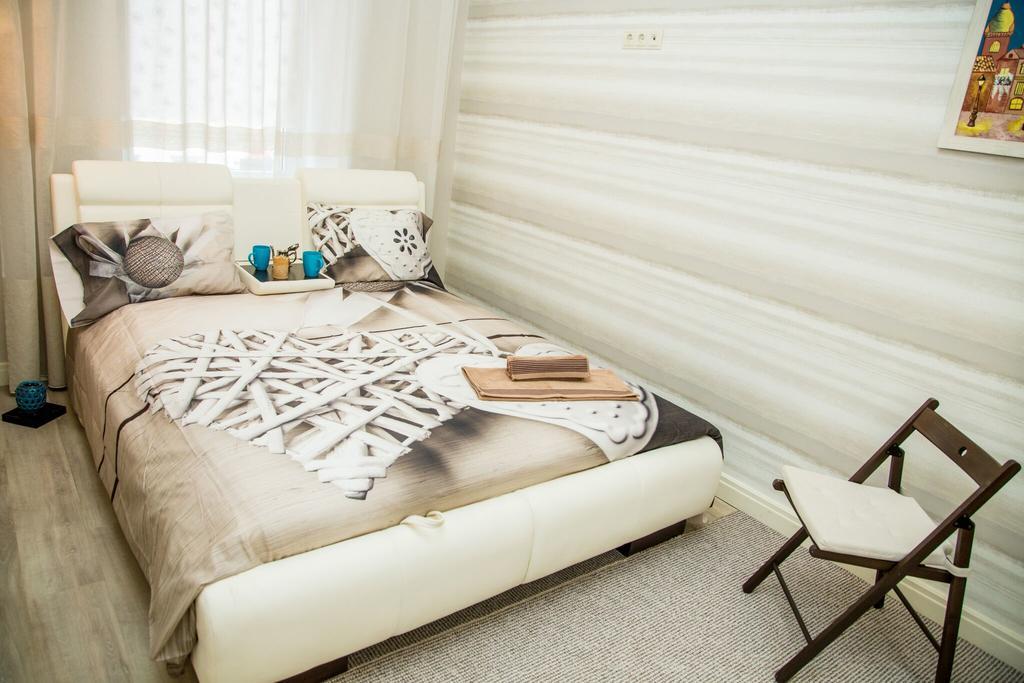 Apartments In Scandinavian Style ลวีฟ ภายนอก รูปภาพ